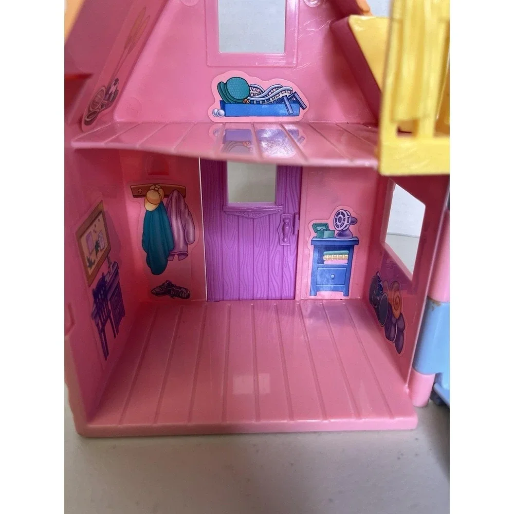 Fisher-Price camp cabin